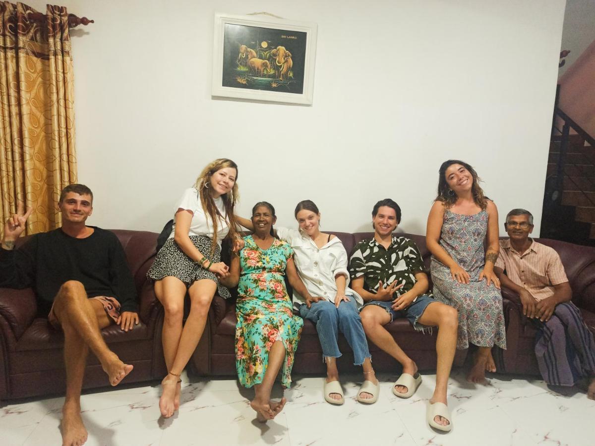 Maneesha Guest House Weligama Exterior foto